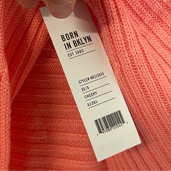 525 America Coral Ribbed Twist Shrug Sweater NWT - Picture 10 of 13